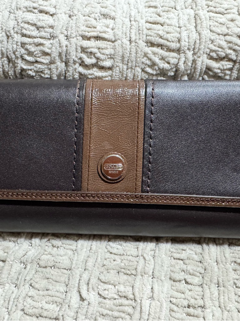 Coach Two-Tone Brown Leather Tri-Fold Wallet With Checkbook Cover. Nwt